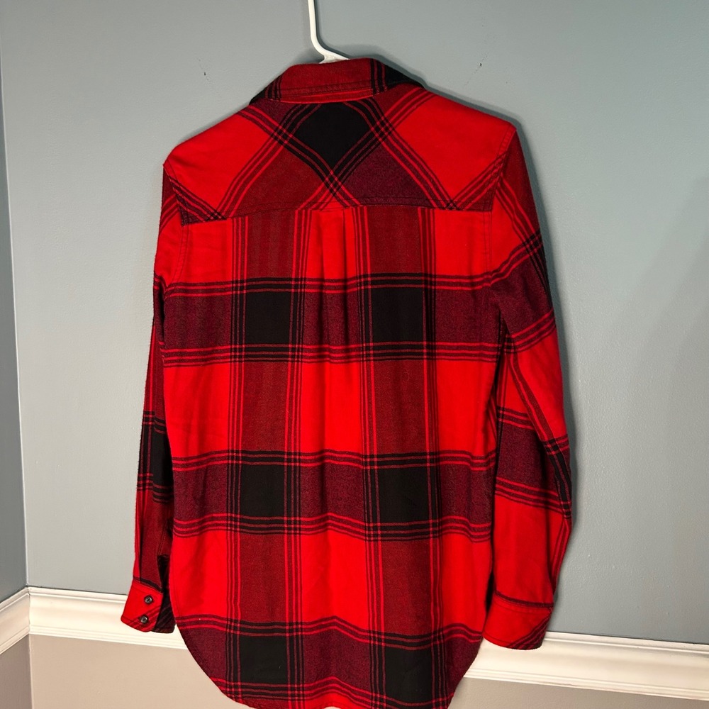 Athleta Womens XS Red Black Buffalo Plaid Flannel Button Down Shirt Herringbone - Picture 7 of 10